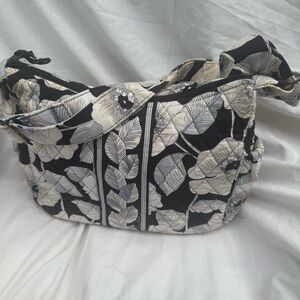 Vera Bradley Camellia On The Go Shoulder Bag Floral Adj Strap Large Cotton Bag